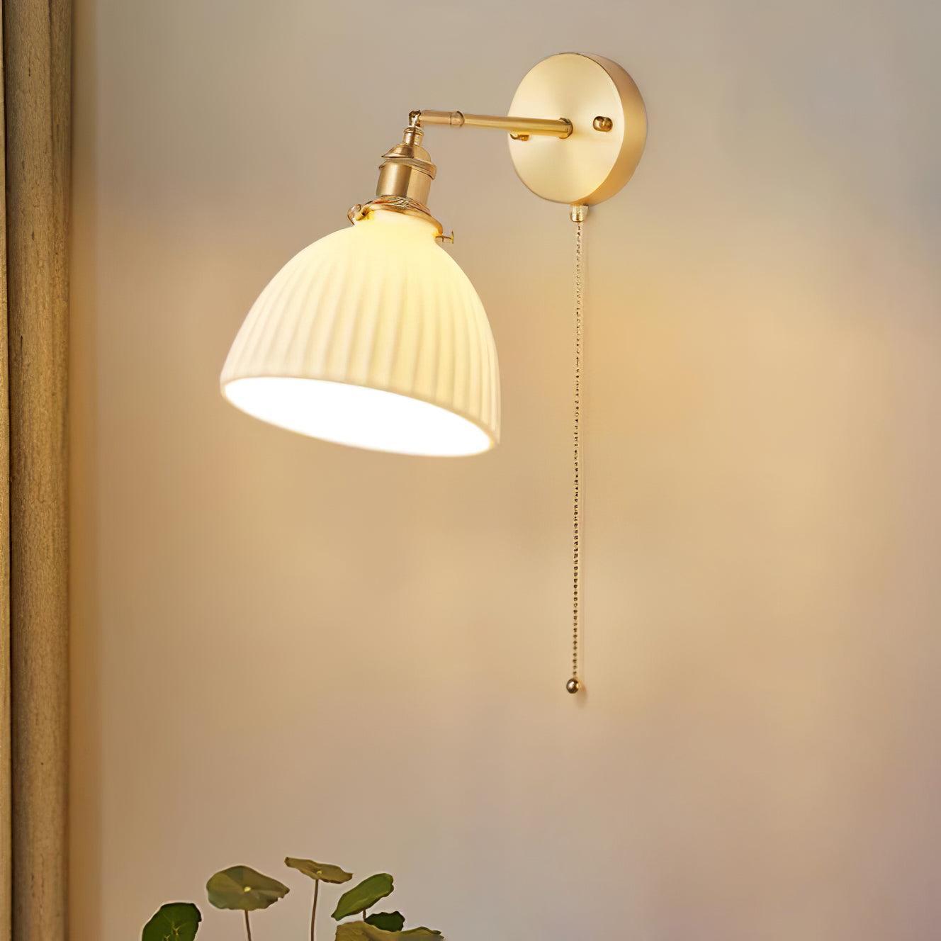 applique-murale-interieur-vintage-tete-de-lit-abat-jour-ceramique-plisse-4